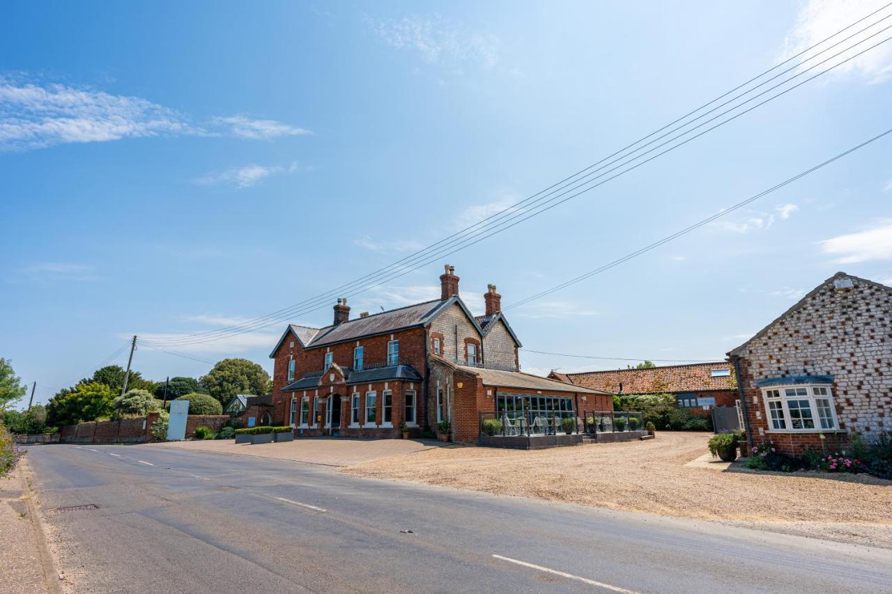 Titchwell Manor Hotel Exterior photo